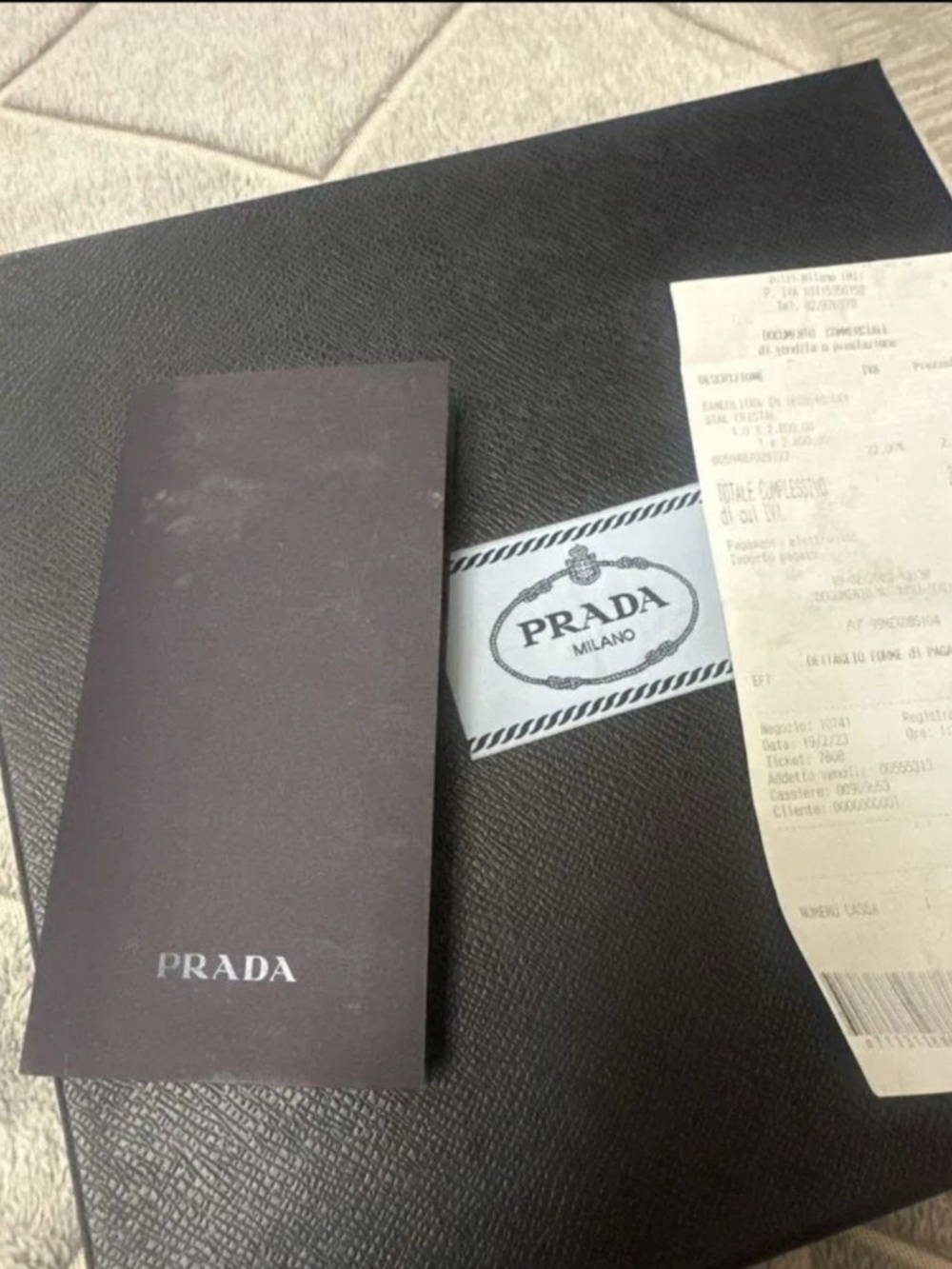 ๐ Prada Re-Edition 2005 Crystal-Embellished Satin Bag โ Pure Elegance and Radia - Picture 4 of 5
